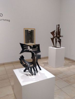 Een kunstzinnige drieluik met verwonderlijke werken (3)