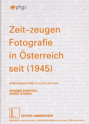Fotografische getuigenissen in een omvangrijk fotoboek